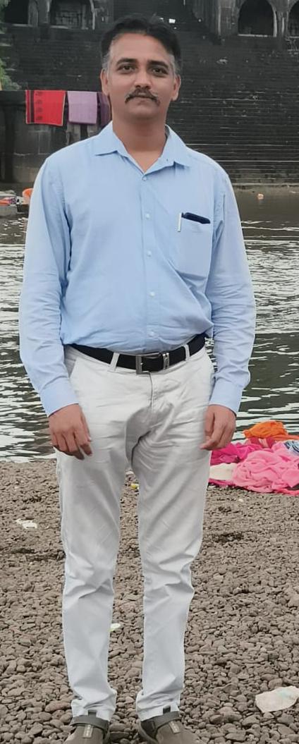 प्रसिद्ध वैद्यकीय व्यवसायिक डॉ . किरण तरटे यांना वाढदिवसाच्या हार्दिक शुभेच्छा 